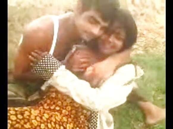 దేశీ ఇండియా బస్టీ ఆంటీ కంట్రీ సెక్సీ మైన్