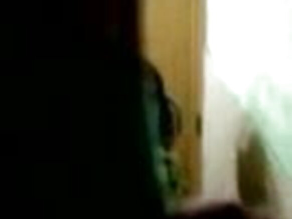 భారతీయ భారతీయ స్నానం చేసే భాభి చిత్రం ఆంగ్లంలో సెక్సీ బ్లూ బాతింగ్