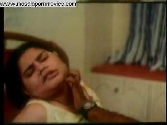 ఆంటీ ఇండియా కలలు కంటున్న కొత్త సెక్సీ మూవీ హిందీ వీడియో వీడియో మూవీ ఇండియా