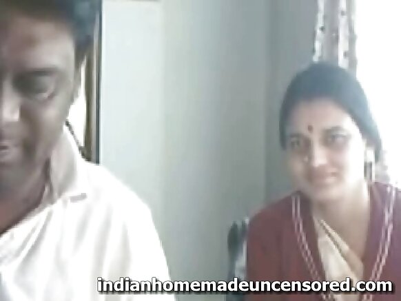 హనీ కపుల్ సెక్సీ మూవీ సెండ్ సెక్సీ వీడియో ఇండియన్ కపుల్