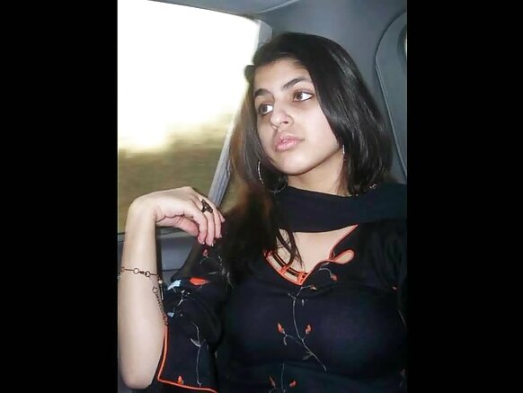 భారతీయ నటీమణులు హాట్ ఇండియన్ సెక్సీ ఫిల్మ్ హిందీ హాట్ నంబర్ 1ని చూడటానికి